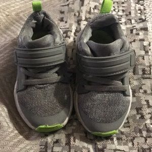 Little boys Size 5 shoes